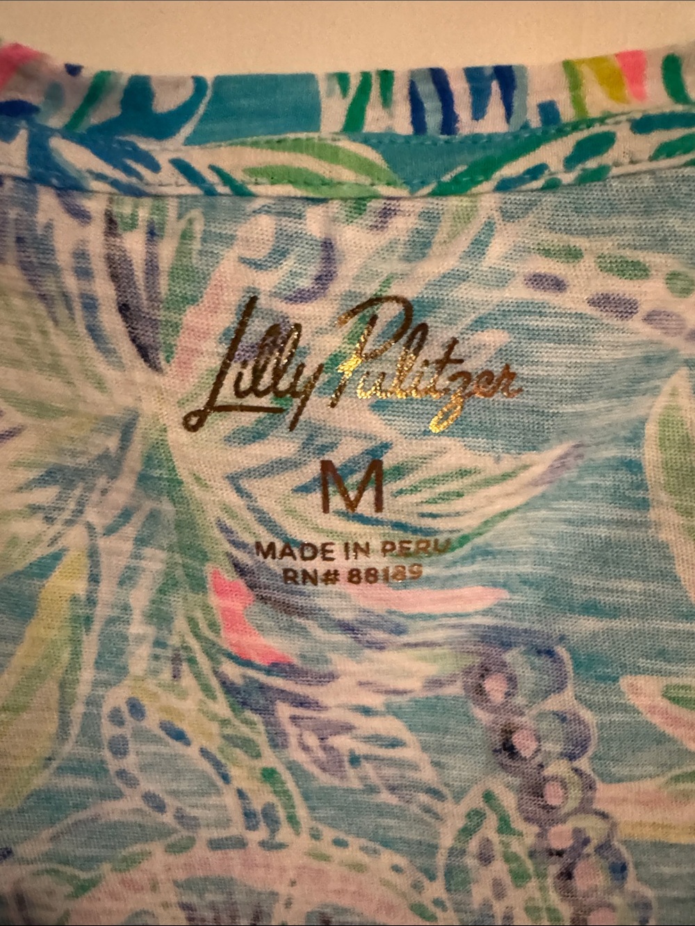 Lilly Pulitzer Teal Blue Etta V-Neck Tropical Print Tee size M Bermuda blue - Picture 3 of 7